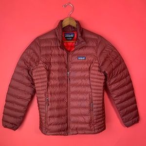 Patagonia Raspberry Red Goose Down Puffer Jacket Full Zip size Womens M